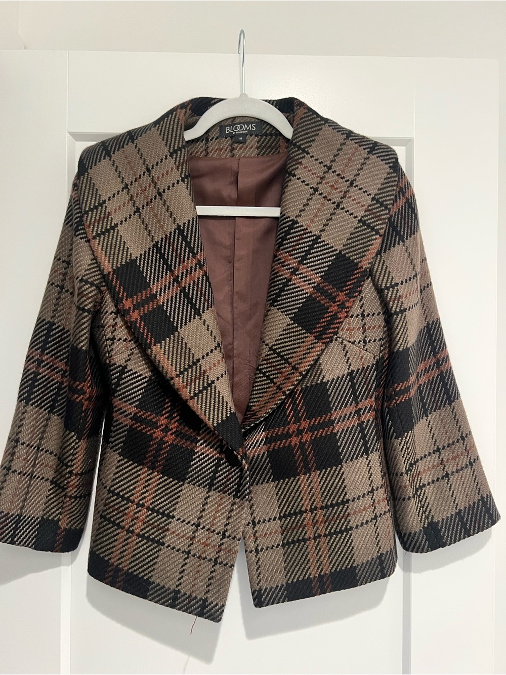 Vintage Blooms by Sylvia Dove Plaid Shawl-Collar Blazer in Brown, Black and Rust
